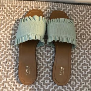 Lewit Cassandra ruffle slide sandals